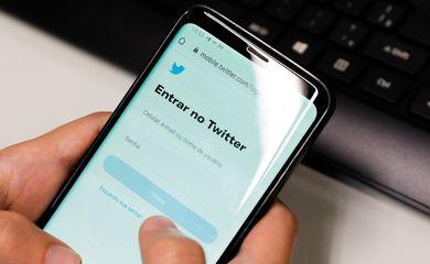 Toffoli defende autorregulação para combater ataques pela internet