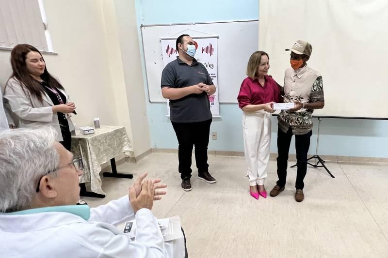 Hospital Ophir Loyola já oferece laringe eletrônica a pacientes que perderam a voz devido ao câncer