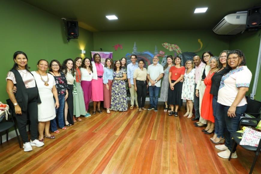 Programa social em Belém para cuidadoras é debatido por Prefeitura, comitiva de ministérios e ONU Mulheres
