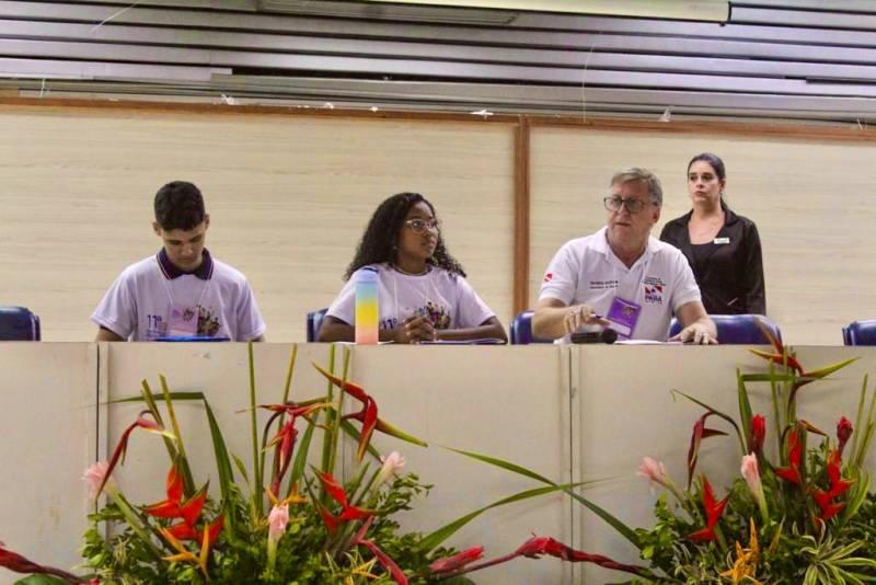 Conferência discute políticas públicas para crianças e adolescentes do Pará