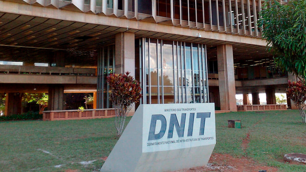 Concurso DNIT: definida banca para novo edital com 100 vagas