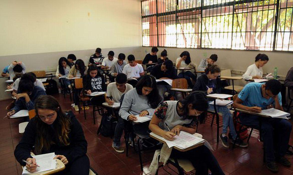 Confira as principais apostas para os temas da redação do Enem