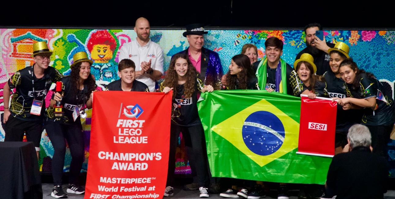 Brasil é campeão no Mundial de Robótica no EUA