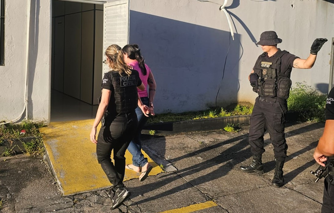 Uma mulher foi presa no bairro do Marco, em Belém, por estelionato contra uma idosa
