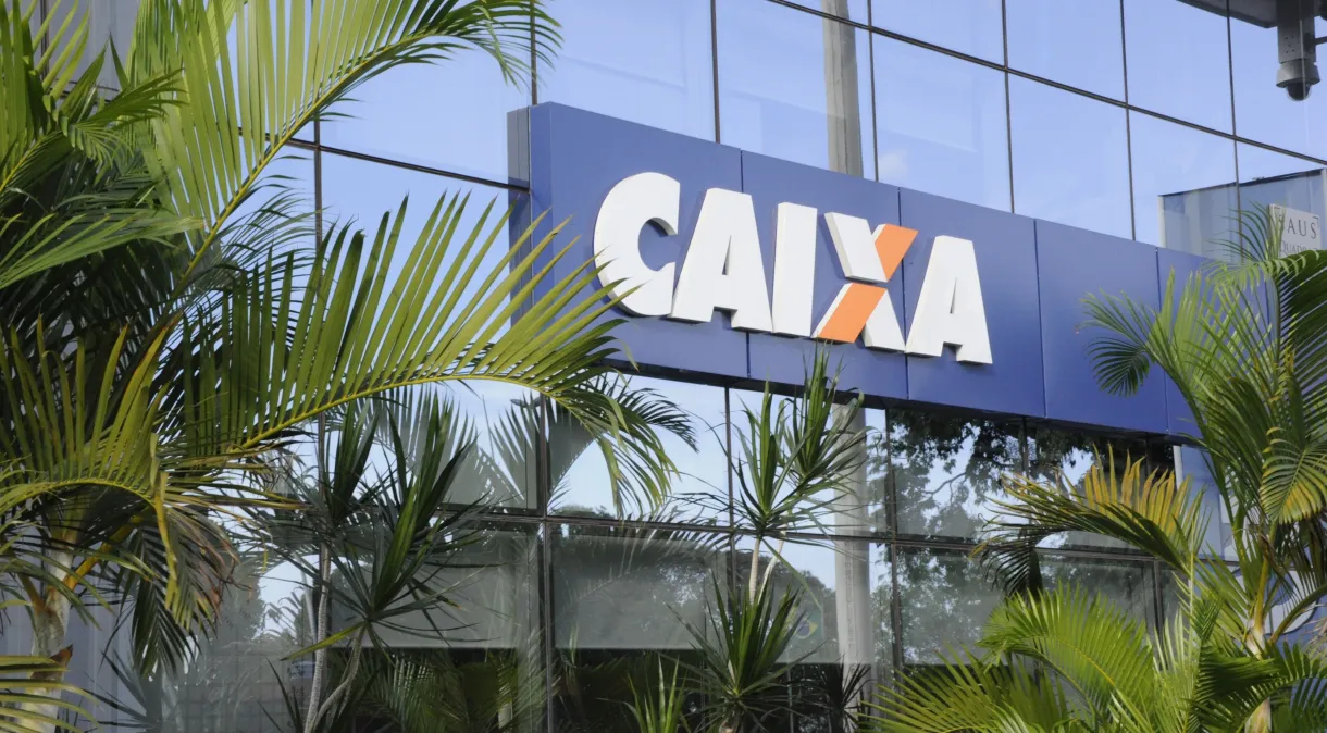 Caixa Econômica Federal abre estágio para níveis ensino médio, técnico e superior 